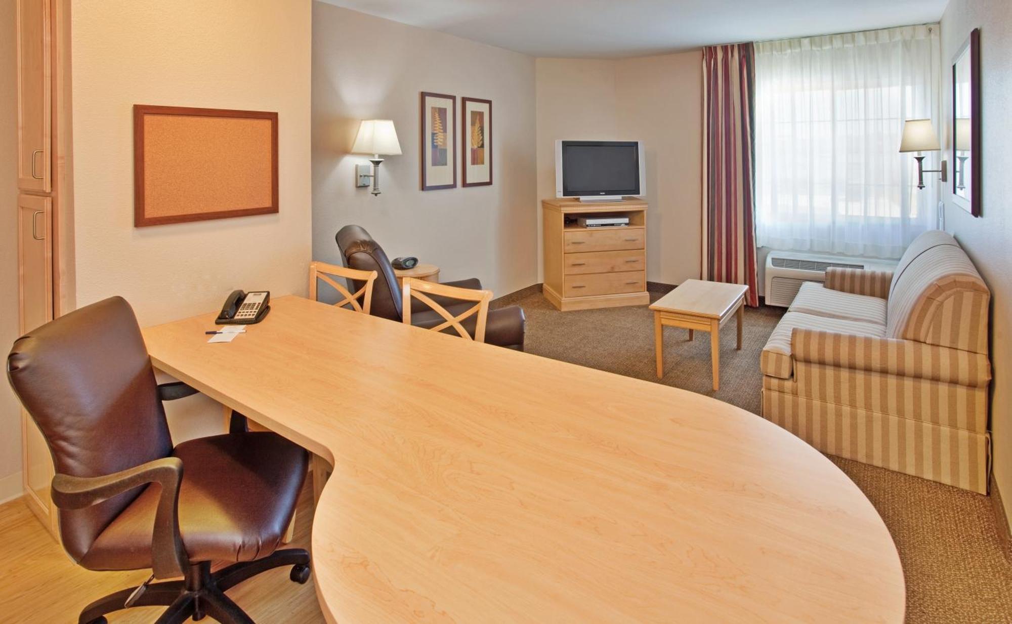 Candlewood Suites Junction City - Ft. Riley By Ihg Eksteriør bilde